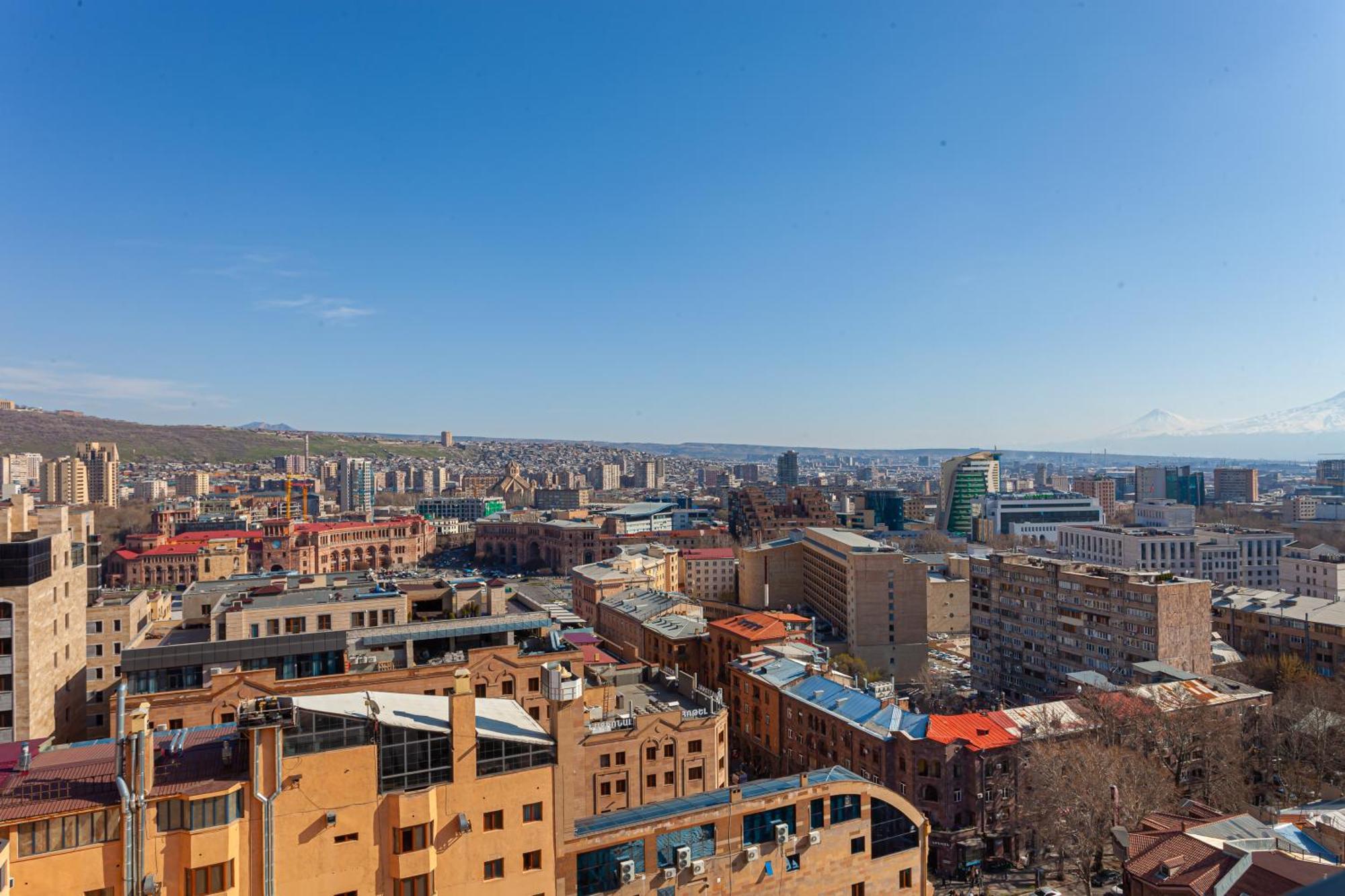 Stay Inn-Apartments On Koghbatsi 16 Yerevan Exterior photo
